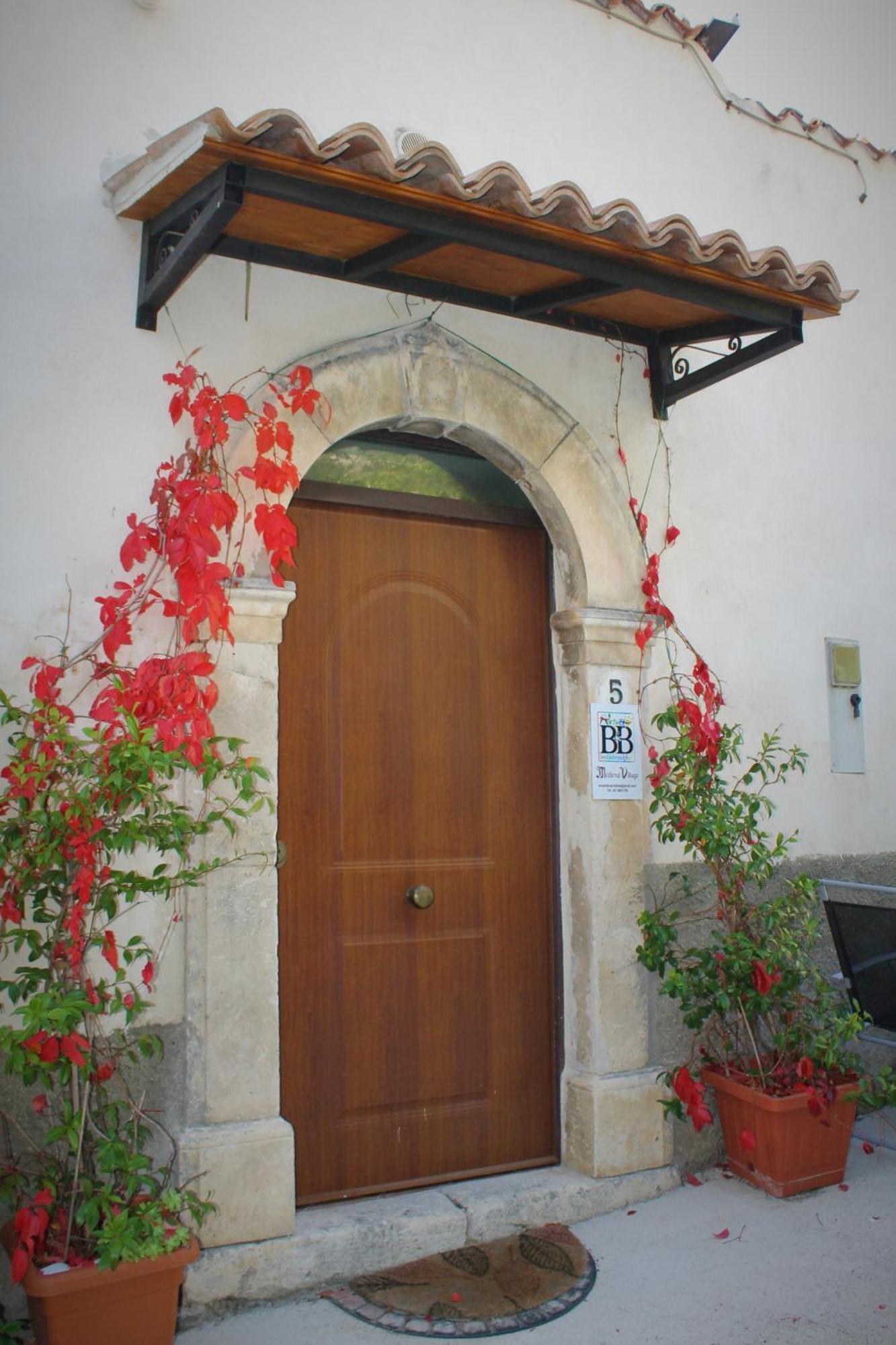 Medieval Village Of Pacentro Exteriér fotografie
